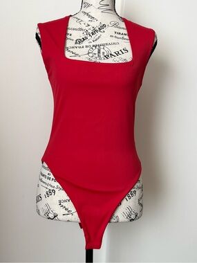 Lizette Collection Bold Red Sleeveless Top